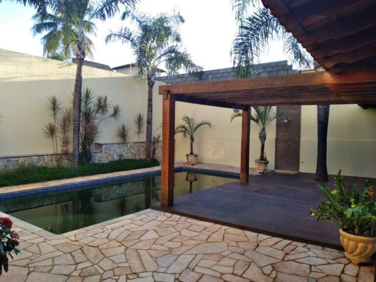 Casa à venda no City Ribeirão: Piscina