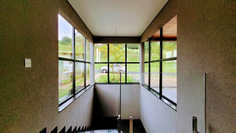 Casa em Condomínio à venda no Residencial e Empresarial Alphaville: hall de entrada
