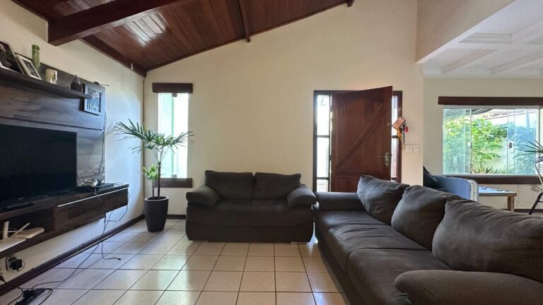 Casa à venda no Planalto Verde I: