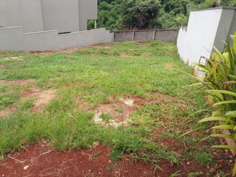 Terreno em Condomínio à venda no Residencial e Empresarial Alphaville: