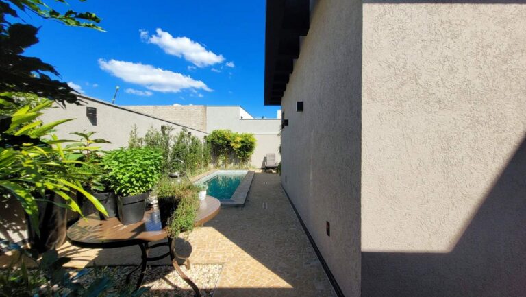 Casa em Condomínio à venda no Alto do Castelo: piscina