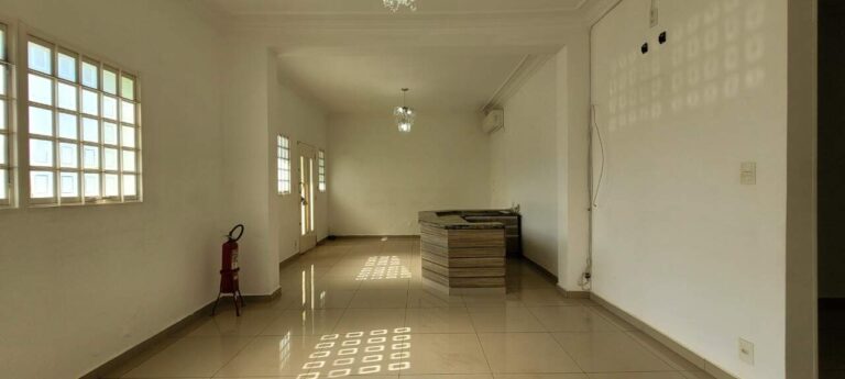 Casa Comercial à venda no Jardim Sumaré: Recep o