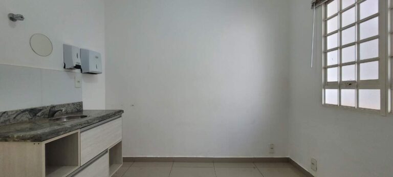 Casa Comercial à venda no Jardim Sumaré: Sala 1