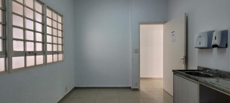 Casa Comercial à venda no Jardim Sumaré: Sala 3