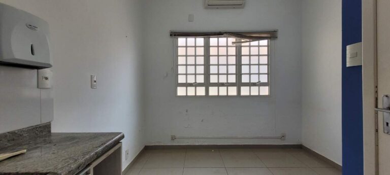 Casa Comercial à venda no Jardim Sumaré: Sala 4