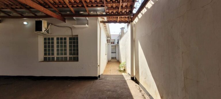 Casa Comercial à venda no Jardim Sumaré: Quintal