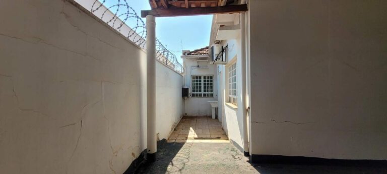 Casa Comercial à venda no Jardim Sumaré: Quintal