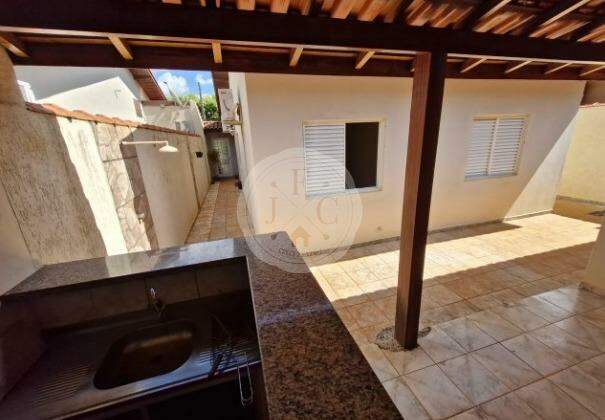 Casa em Condomínio para aluguel no Jardim Manoel Penna: