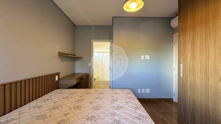 Casa em Condomínio para aluguel no Vila do Golfe:
