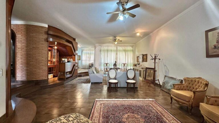 Casa para aluguel no Alto da Boa Vista: