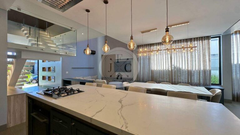 Casa em Condomínio para aluguel no Vila do Golfe: