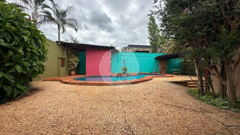 Casa em Condomínio à venda no Bonfim Paulista:
