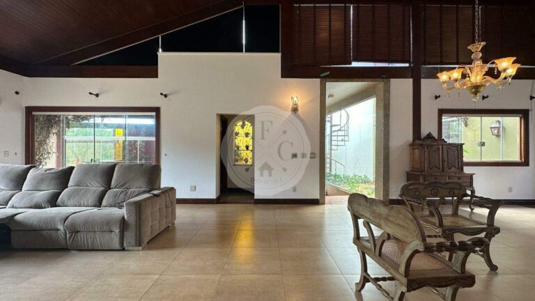 Casa em Condomínio à venda no Bonfim Paulista: