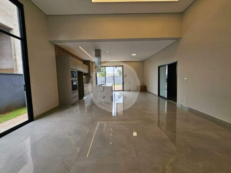 Casa em Condomínio à venda no Residencial e Empresarial Alphaville:
