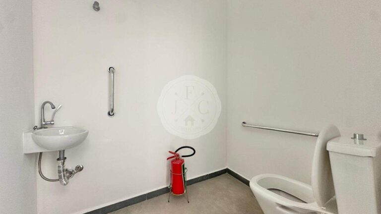Loja para aluguel no Condomínio Itamaraty: