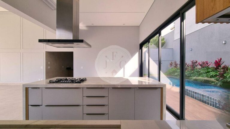 Casa em Condomínio para aluguel no Residencial e Empresarial Alphaville: