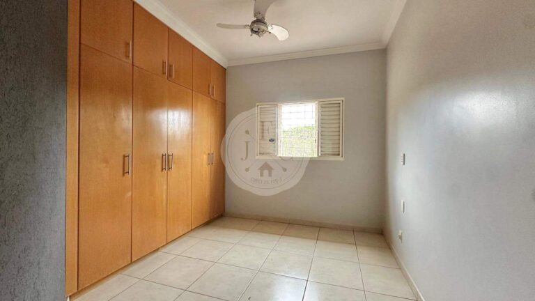 Casa à venda no Planalto Verde: