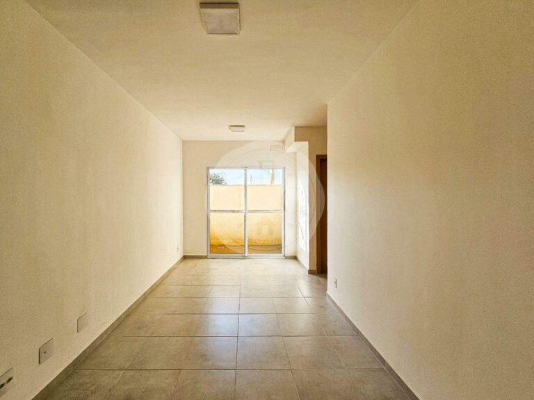 Apartamento à venda no Recreio das Acácias: Salas de jantar e de tv