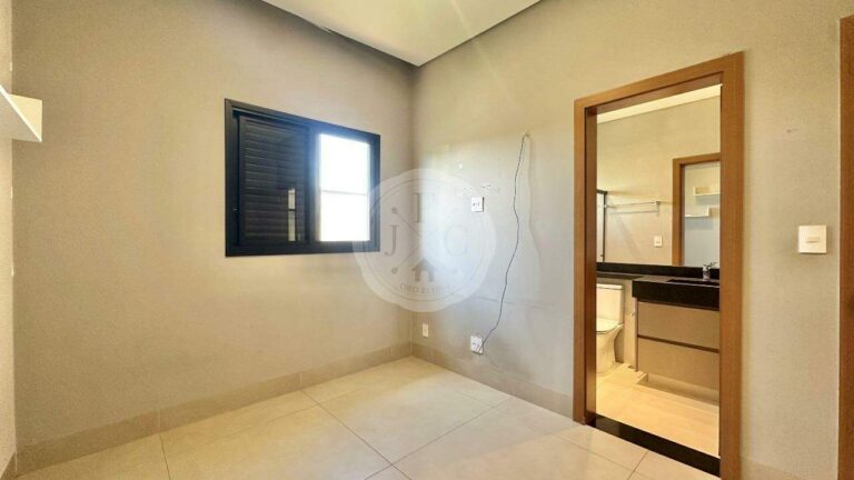 Casa em Condomínio à venda no Jardim San Marco: