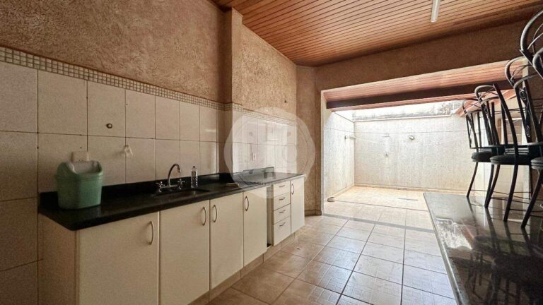 Casa à venda no Planalto Verde: