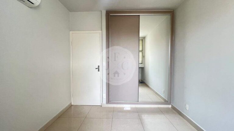 Apartamento para aluguel no Jardim Paulistano: