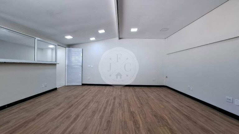 Casa Comercial para aluguel no Jardim São Luiz: