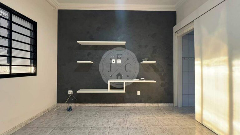 Casa à venda no Jardim Centenário:
