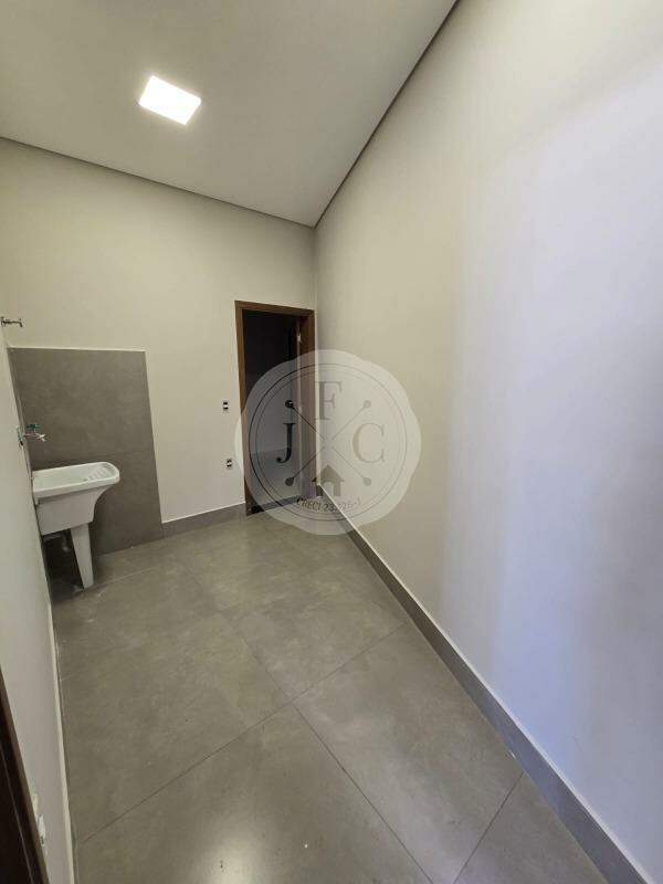 Prédio Comercial para aluguel no Jardim Botânico: