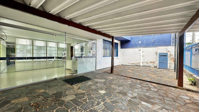 Casa Comercial para aluguel no Jardim São Luiz: