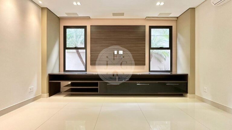 Casa em Condomínio à venda no Jardim Botânico: