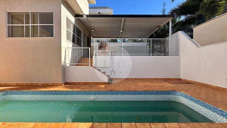 Casa em Condomínio à venda no Loteamento Terras de Florença: