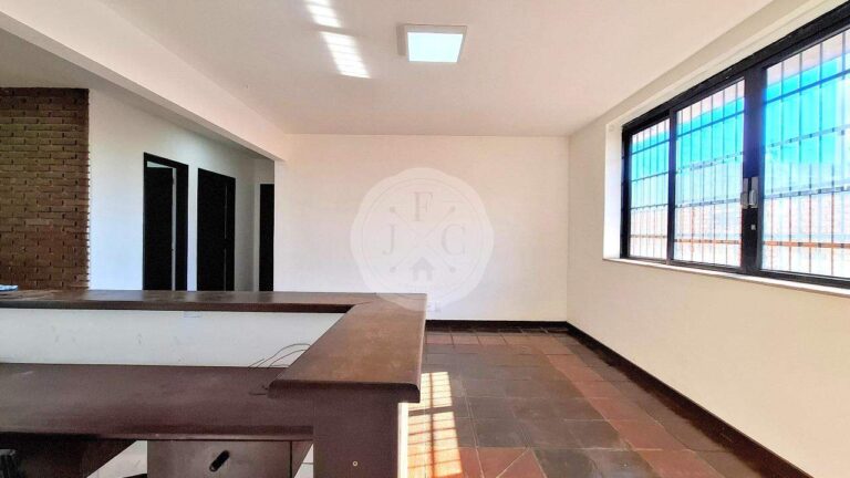 Casa Comercial para aluguel no Jardim São Luiz: