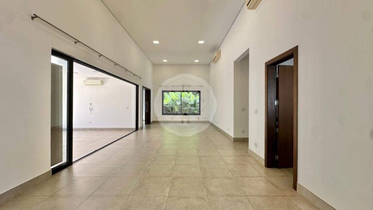 Casa em Condomínio à venda no Condomínio Guaporé: