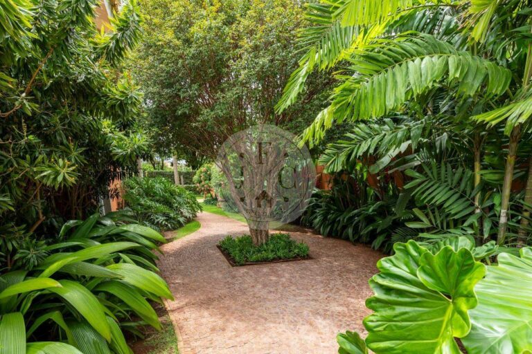 Casa em Condomínio à venda no Colina Verde: