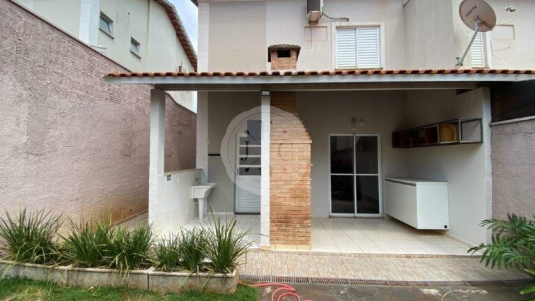 Casa em Condomínio para aluguel no Vila do Golfe: