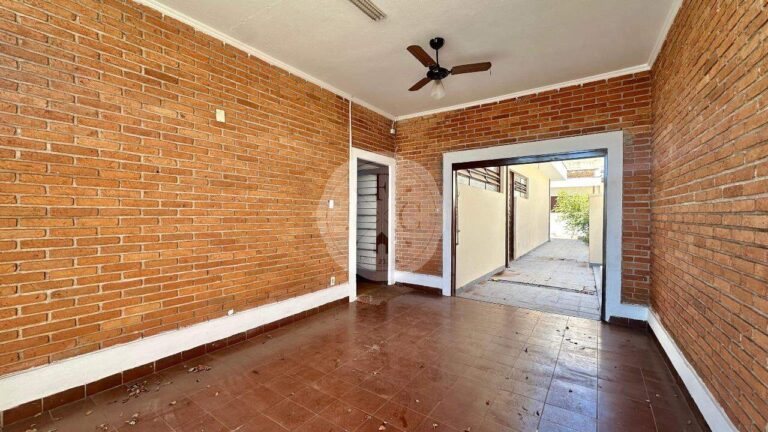 Casa Comercial para aluguel no Centro: