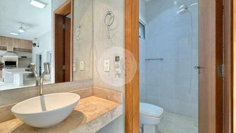 Casa em Condomínio à venda no Jardim Botânico: