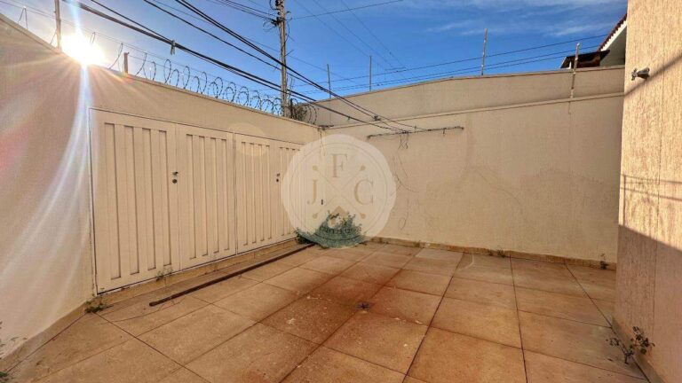 Casa para aluguel no Alto da Boa Vista: