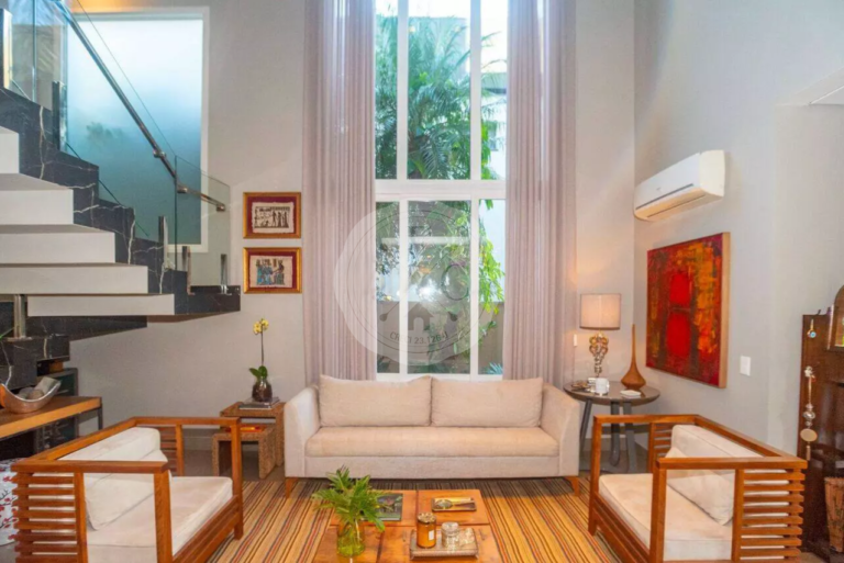 Casa em Condomínio à venda no Residencial e Empresarial Alphaville: