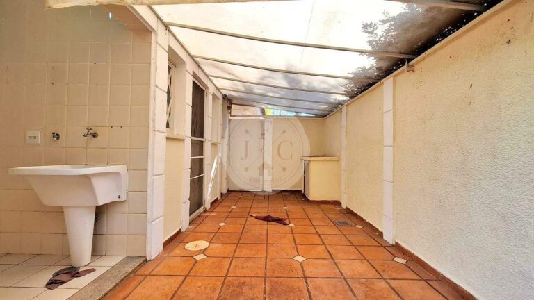 Casa em Condomínio à venda no Residencial Flórida:
