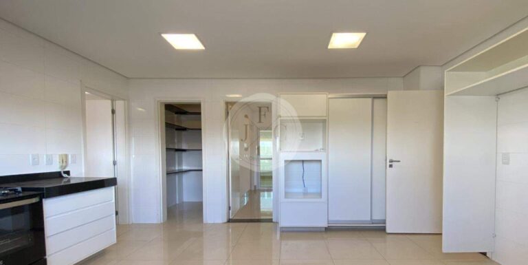 Apartamento à venda no Vila do Golfe: