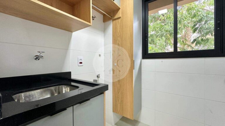 Apartamento à venda no Bosque das Juritis: