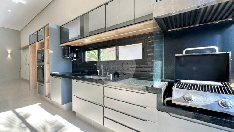 Casa em Condomínio à venda no Jardim San Marco: