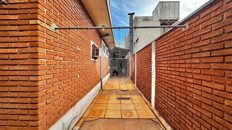 Casa Comercial para aluguel no Jardim São Luiz:
