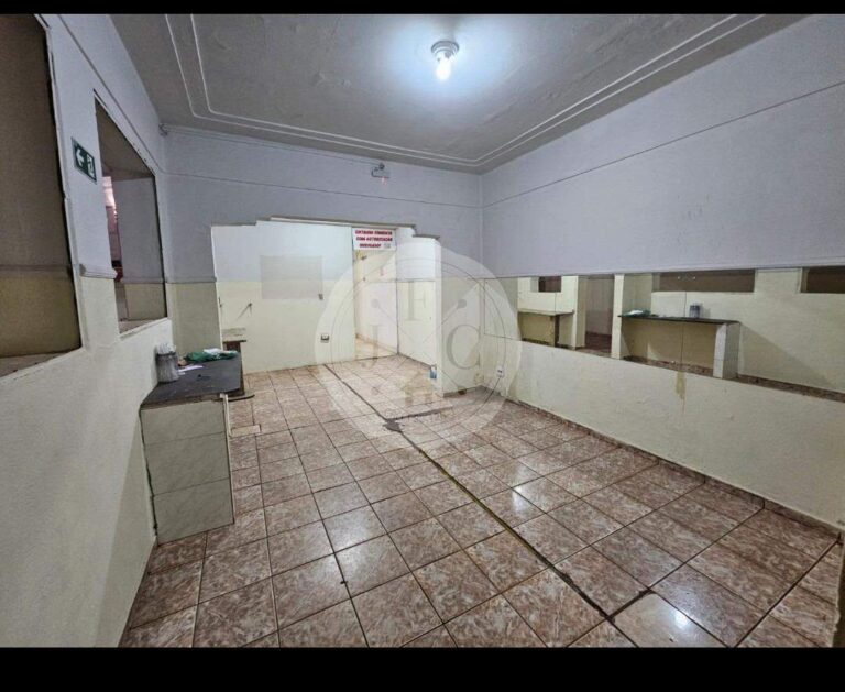 Casa Comercial à venda no Centro: