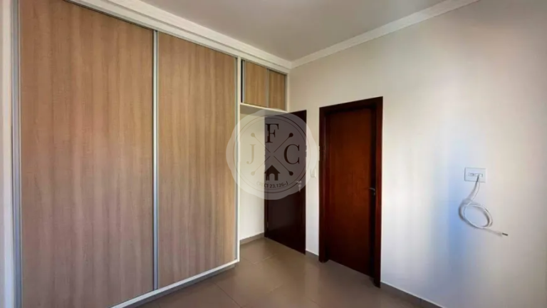 Casa em Condomínio para aluguel no Condomínio Pitangueiras: