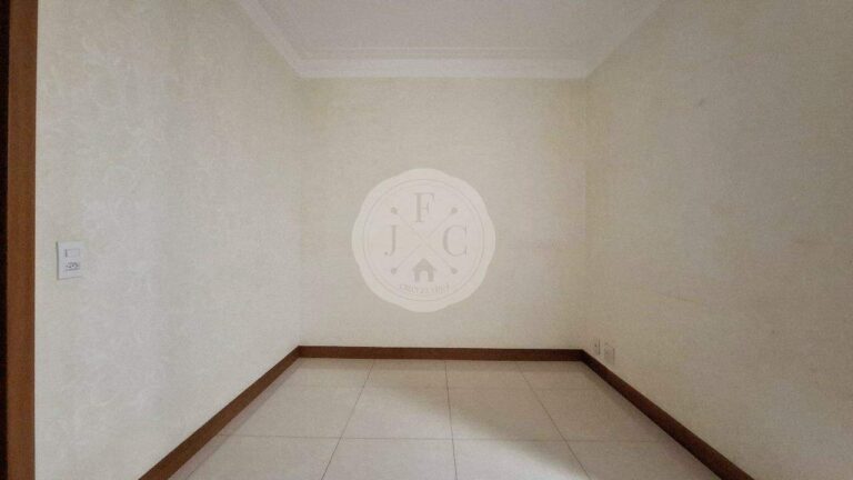 Apartamento à venda no Bosque das Juritis: