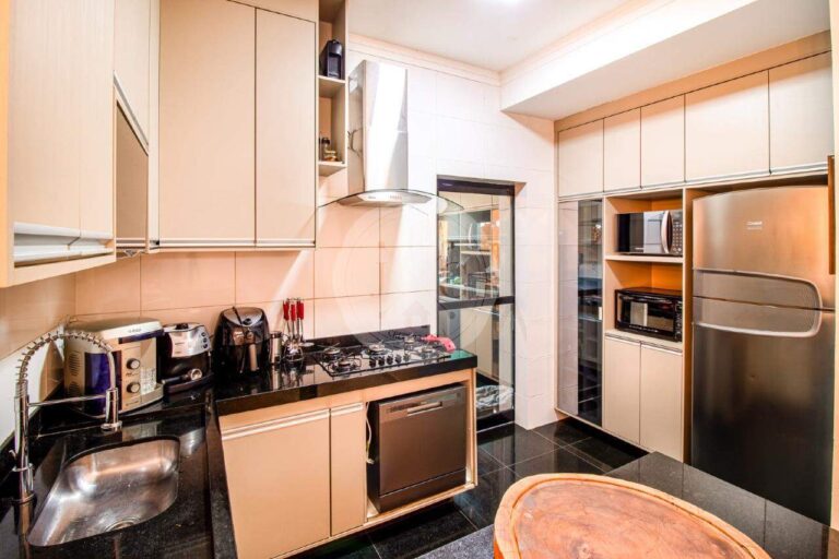 Apartamento à venda no Jardim Botânico: