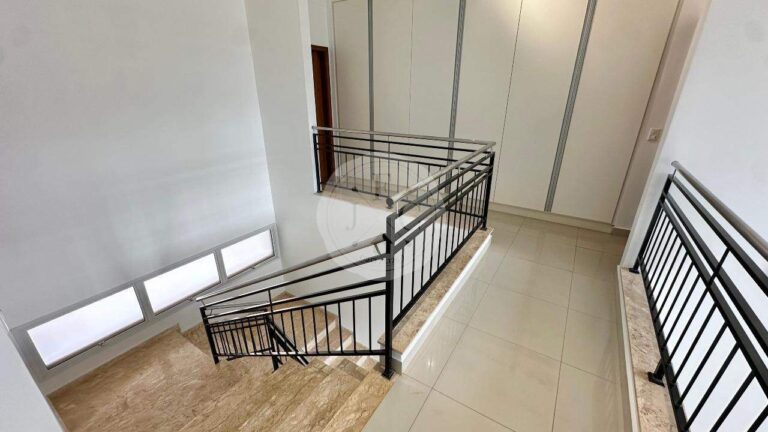 Casa em Condomínio à venda no Jardim Botânico: