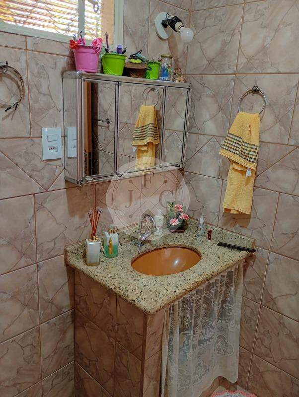 Casa à venda no Geraldo Correia de Carvalho: